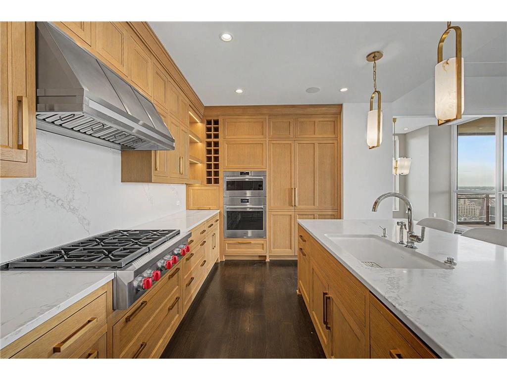 1111 W River Parkway #26B Minneapolis MN 55415 7079816 image62