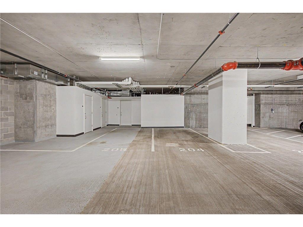 1111 W River Parkway #26B Minneapolis MN 55415 7079816 image67