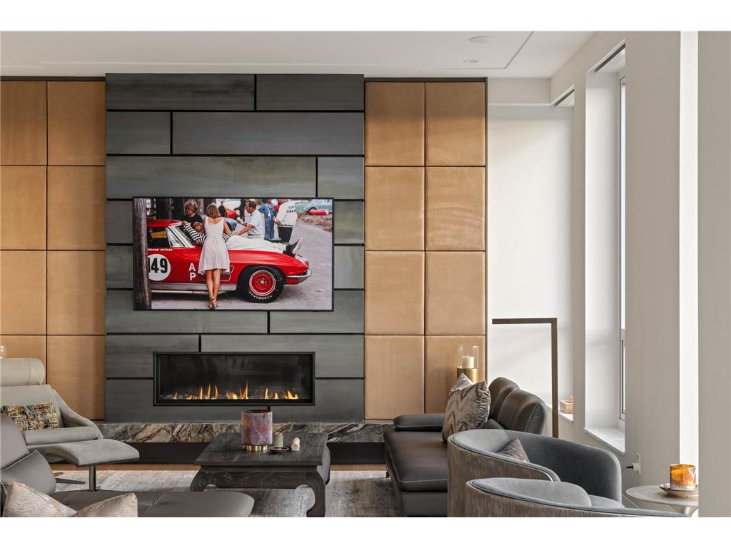 1111 W River Parkway #29A Minneapolis MN 55415 7077112 image1