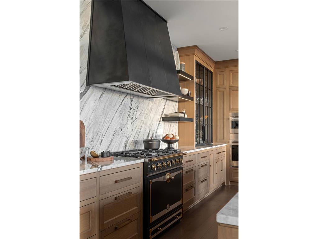 1111 W River Parkway #29A Minneapolis MN 55415 7077112 image17