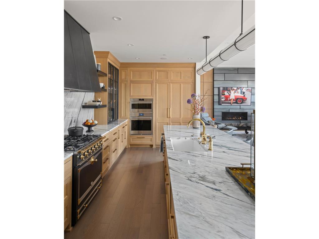 1111 W River Parkway #29A Minneapolis MN 55415 7077112 image20