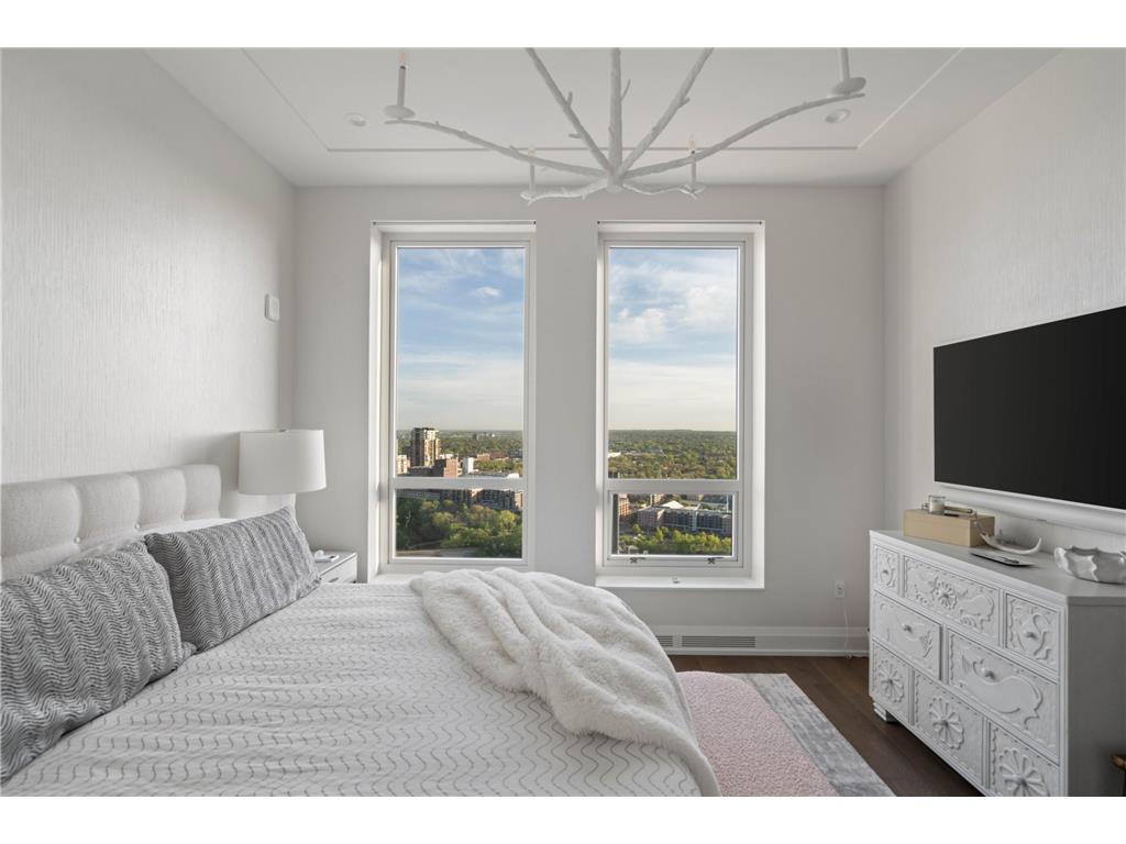 1111 W River Parkway #29A Minneapolis MN 55415 7077112 image23