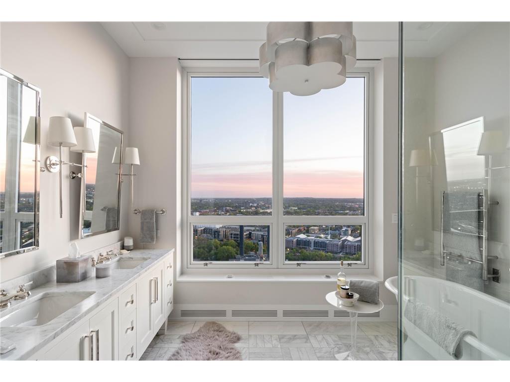 1111 W River Parkway #29A Minneapolis MN 55415 7077112 image24