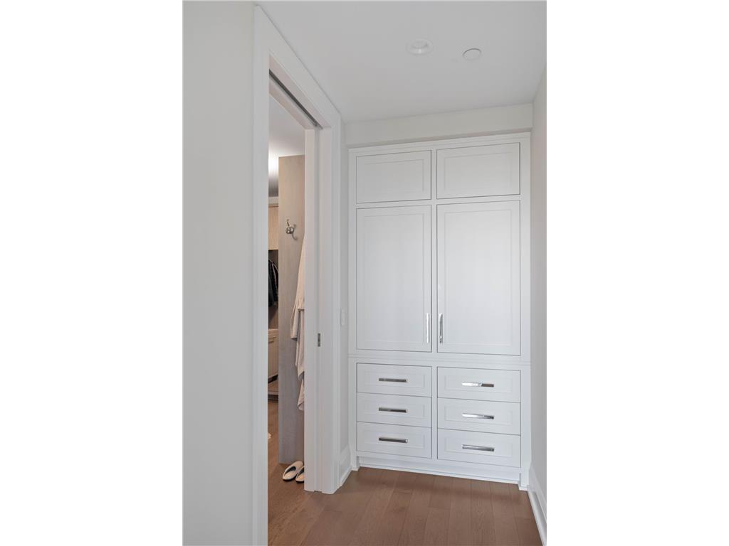 1111 W River Parkway #29A Minneapolis MN 55415 7077112 image29