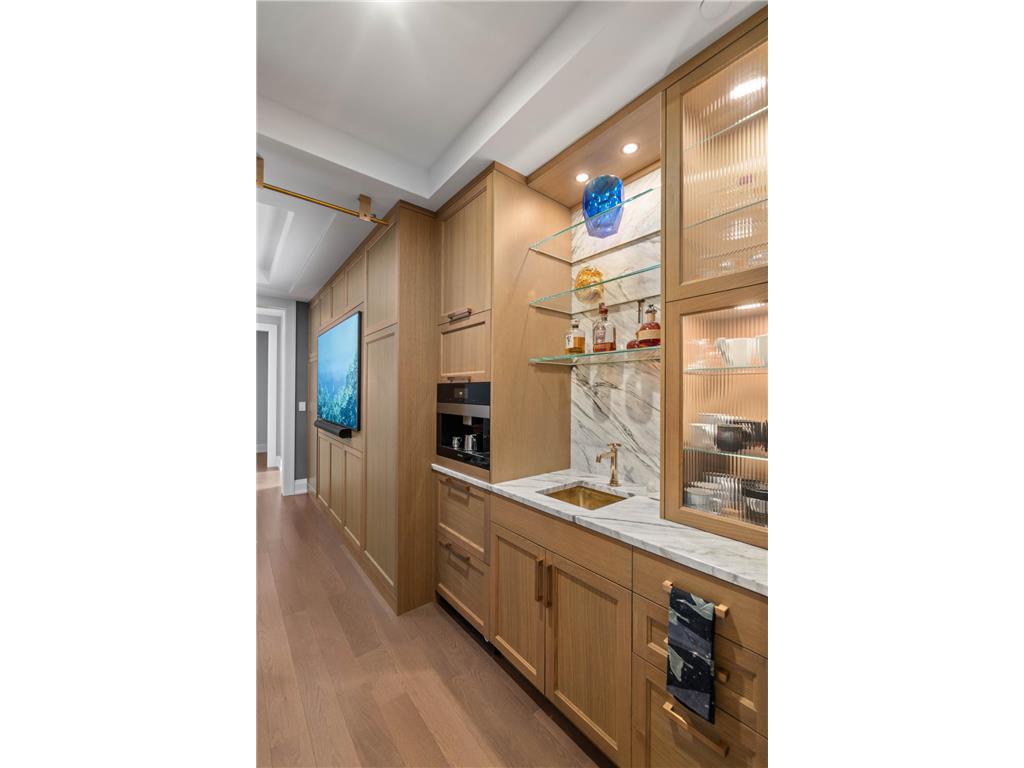 1111 W River Parkway #29A Minneapolis MN 55415 7077112 image38