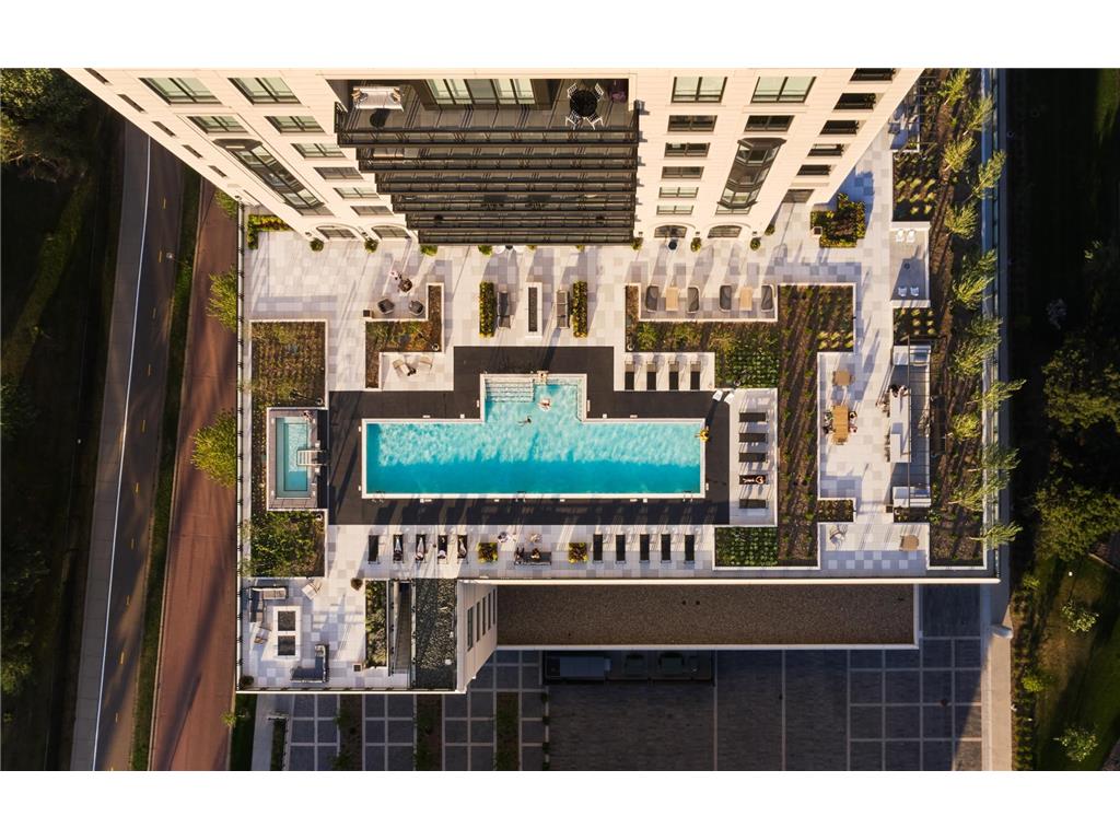 1111 W River Parkway #30D Minneapolis MN 55415 - Mississippi 6320232 image1