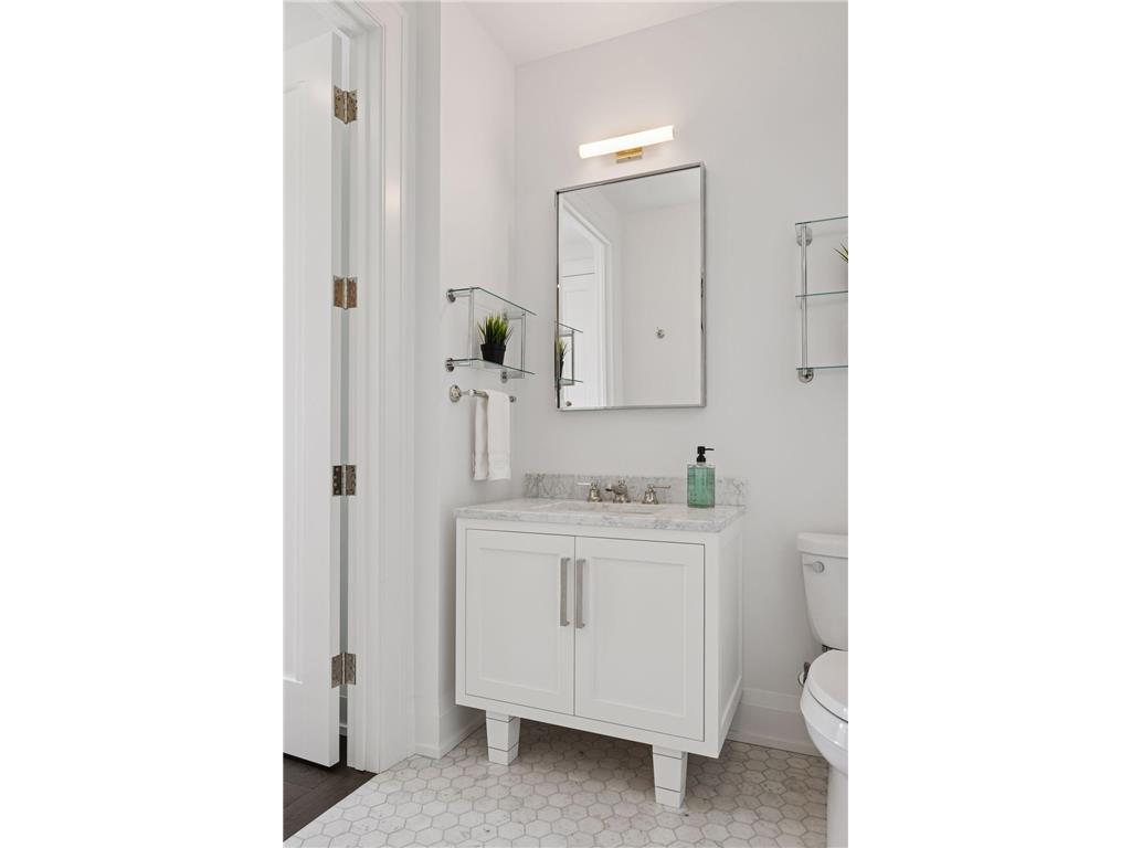 1111 W River Parkway #31B Minneapolis MN 55415 6710964 image34