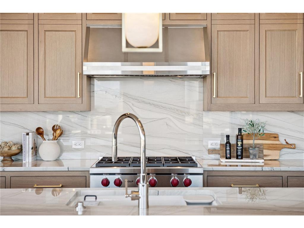 1111 W River Parkway #34A Minneapolis MN 55415 7018968 image12