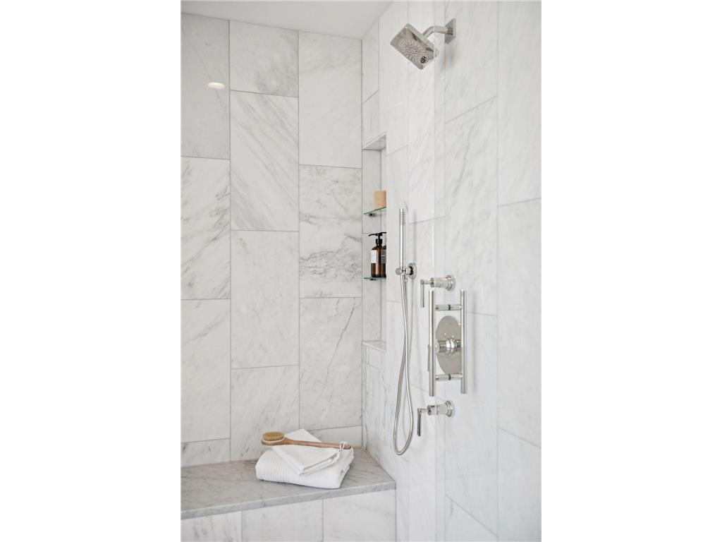 1111 W River Parkway #34A Minneapolis MN 55415 7018968 image27
