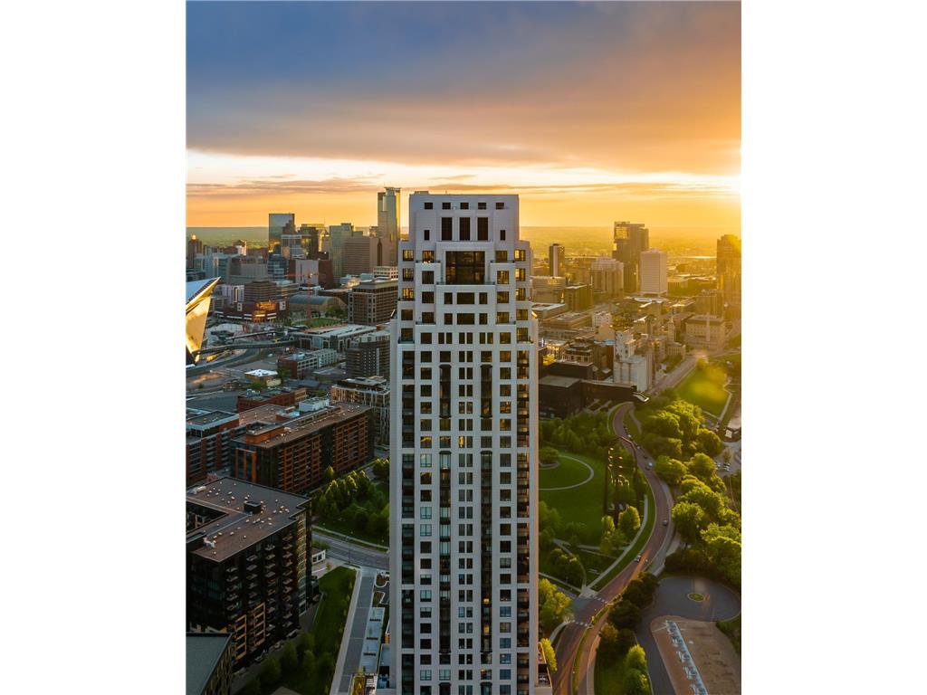1111 W River Parkway #34A Minneapolis MN 55415 7018968 image4