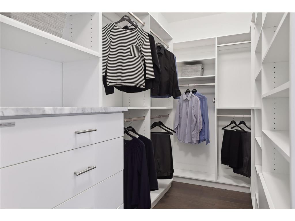 1111 W River Parkway 34C, Minneapolis, MN, 55415 MLS 6509996 Edina Realty