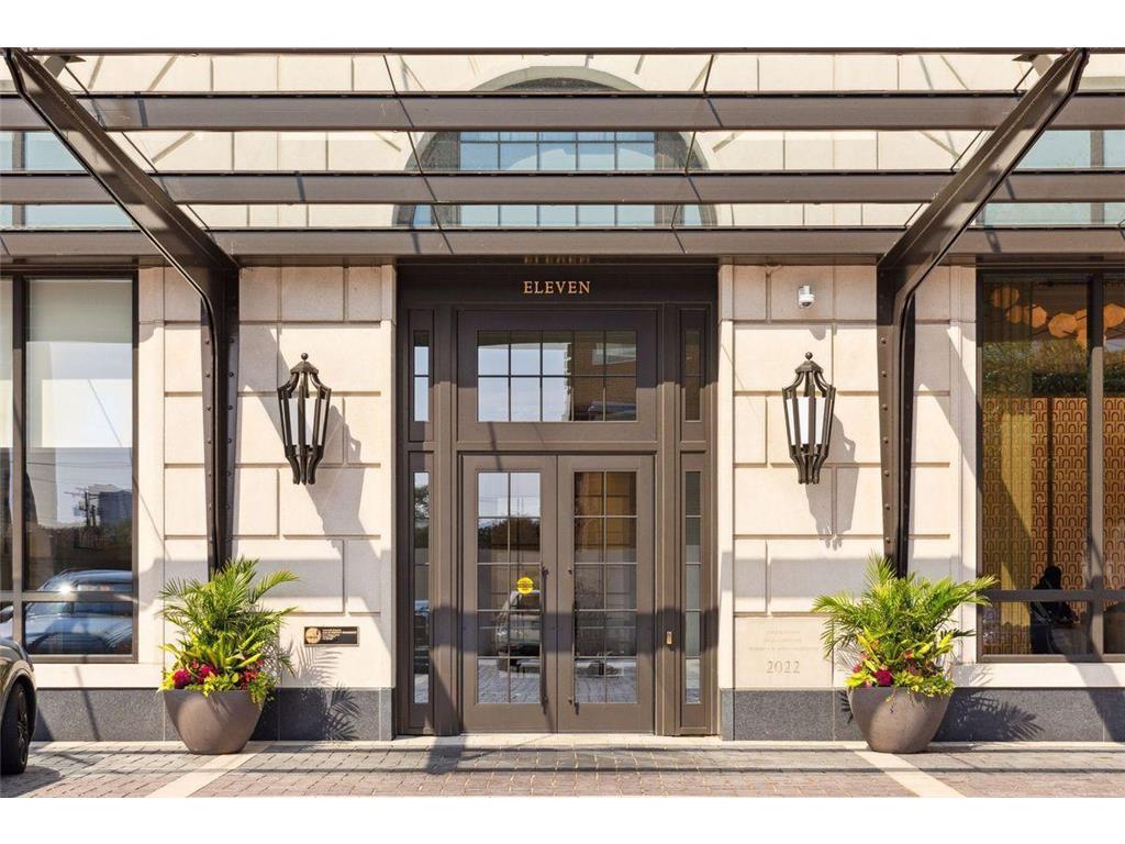 1111 W River Parkway #34C Minneapolis MN 55415 6811620 image1