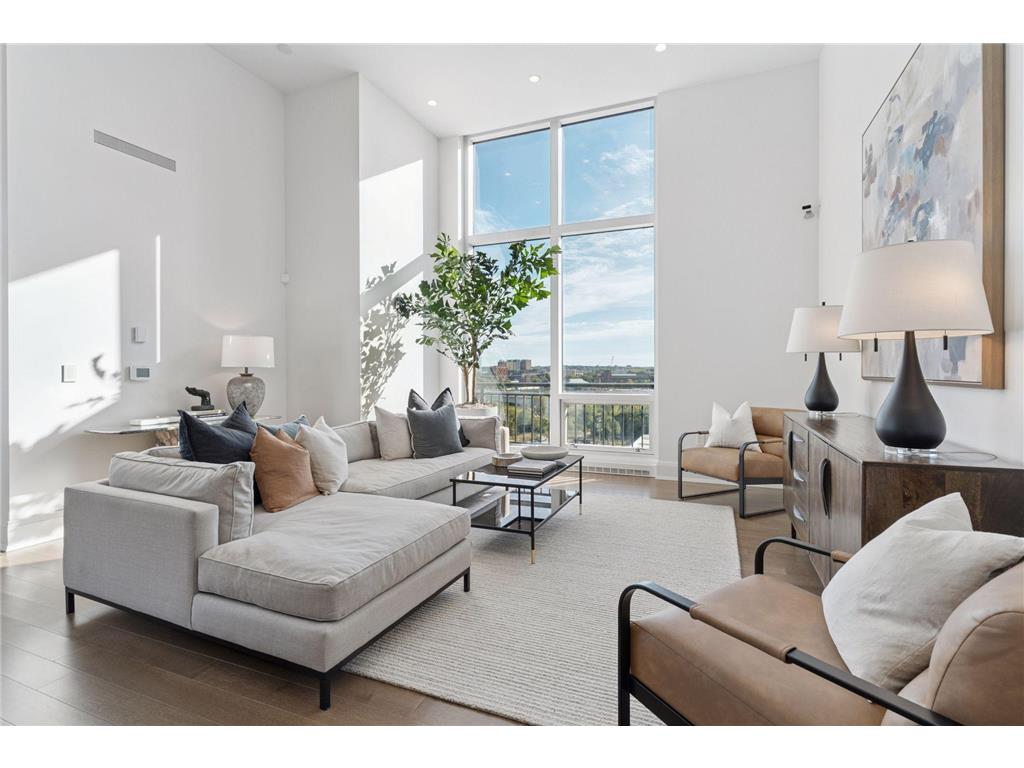 1111 W River Parkway #8D Minneapolis MN 55415 - Mississippi 6799836 image2