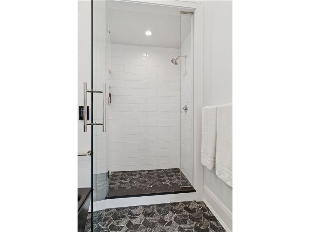 1111 W River Parkway #8D Minneapolis MN 55415 - Mississippi 6799836 image43