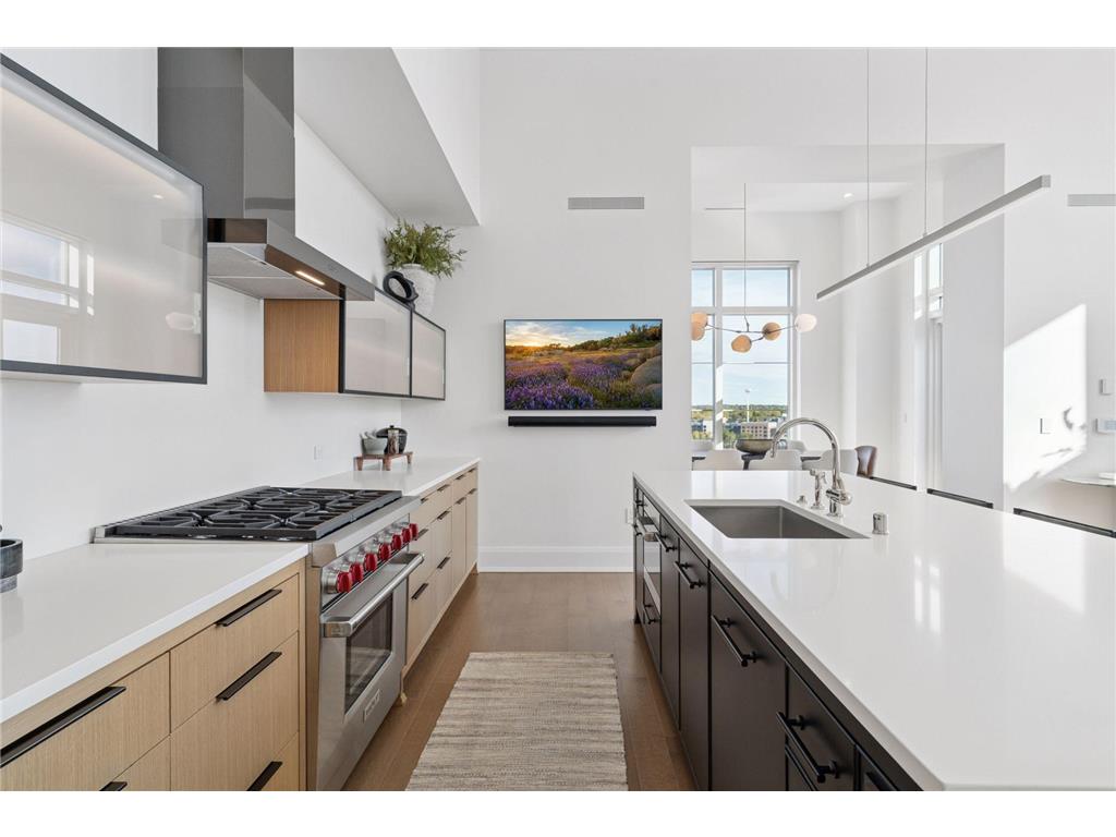 1111 W River Parkway #8D Minneapolis MN 55415 - Mississippi 6799836 image8