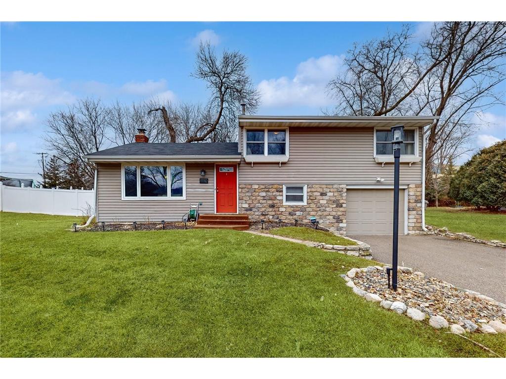 11110 Oak Knoll Terrace N Minnetonka MN 55305 6490531 image1