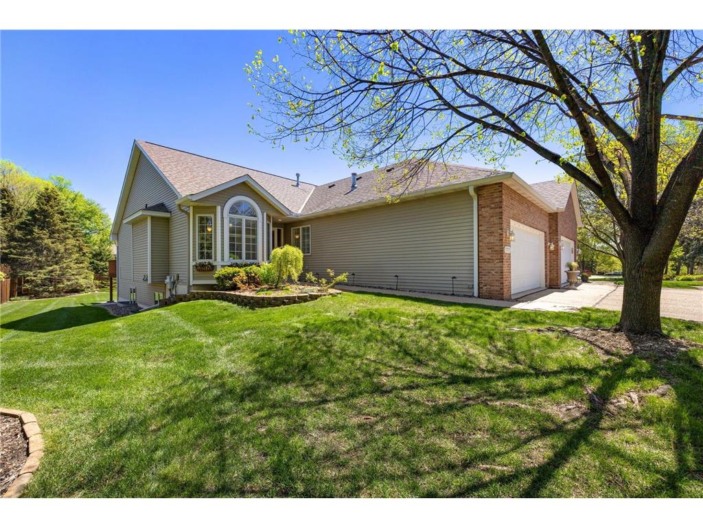 11111 Bloomington Ferry Road Bloomington MN 55438 6507999 image1