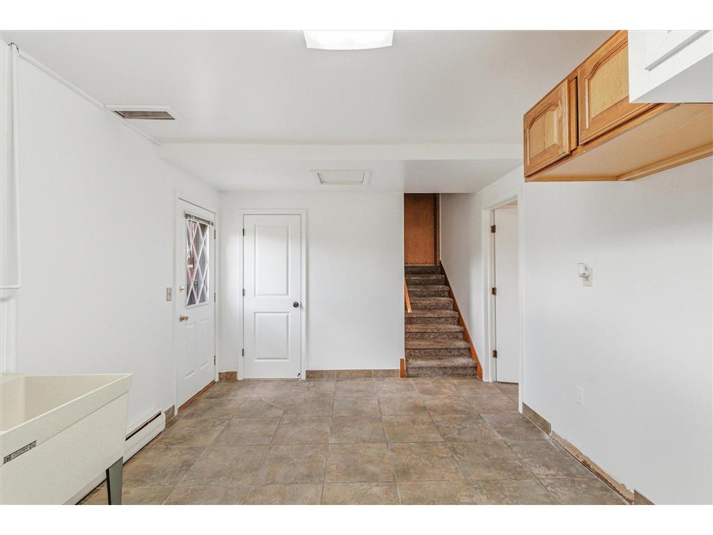 11111 Carver Court Burnsville MN 55337 7100087 image31