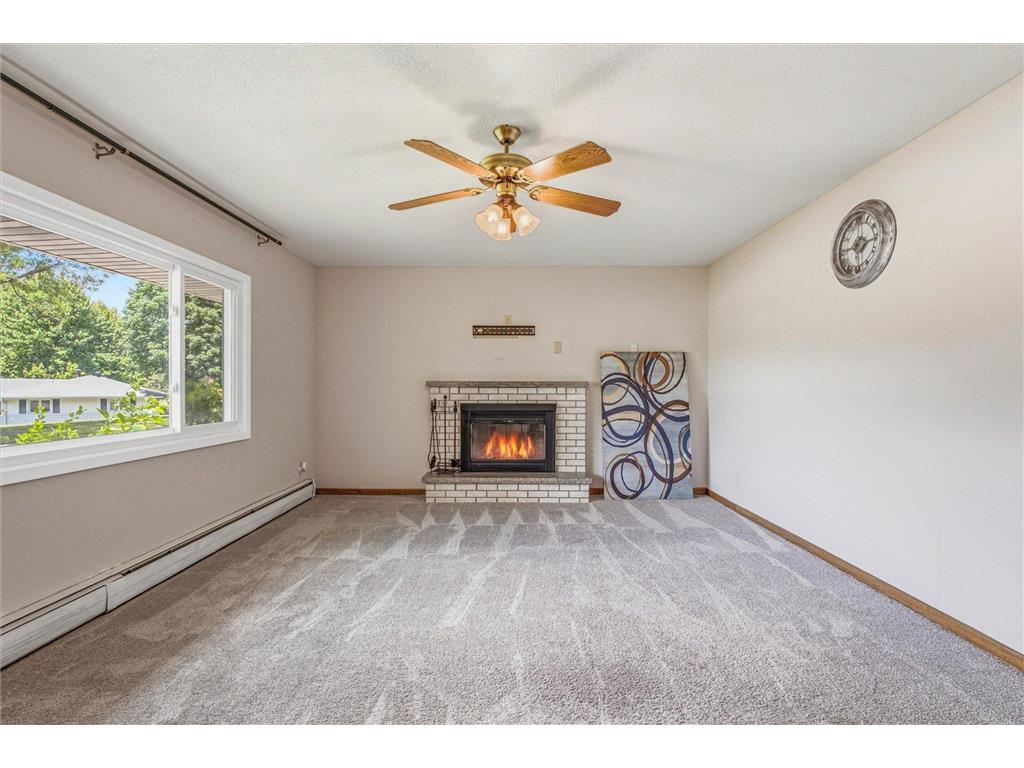 11111 Carver Court Burnsville MN 55337 7100087 image5
