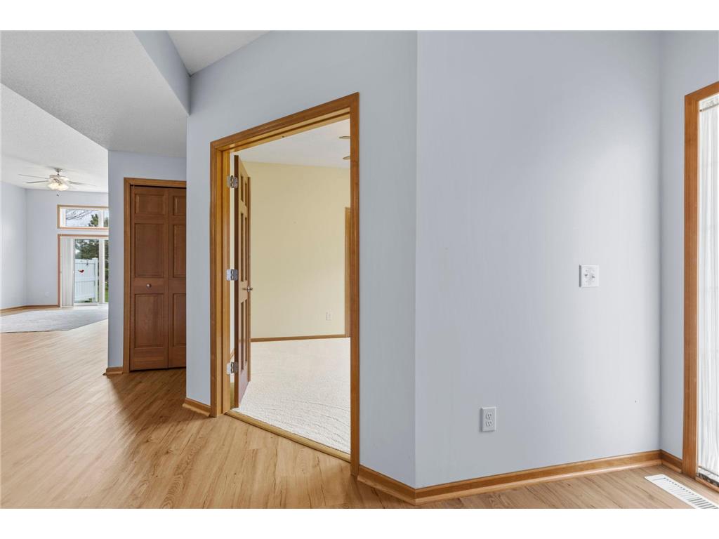 11116 Goodhue Street NE Blaine MN 55449 7057681 image4