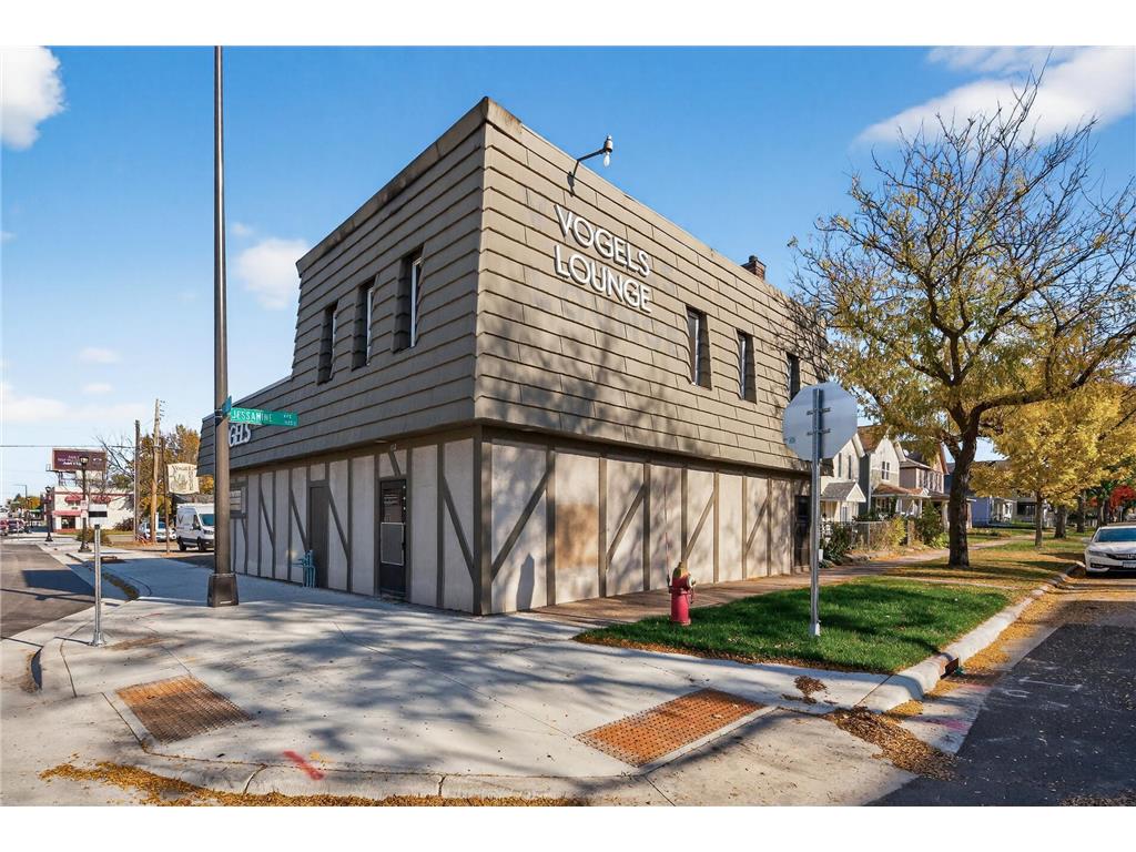 1112 Arcade Street Saint Paul MN 55106 6811445 image1