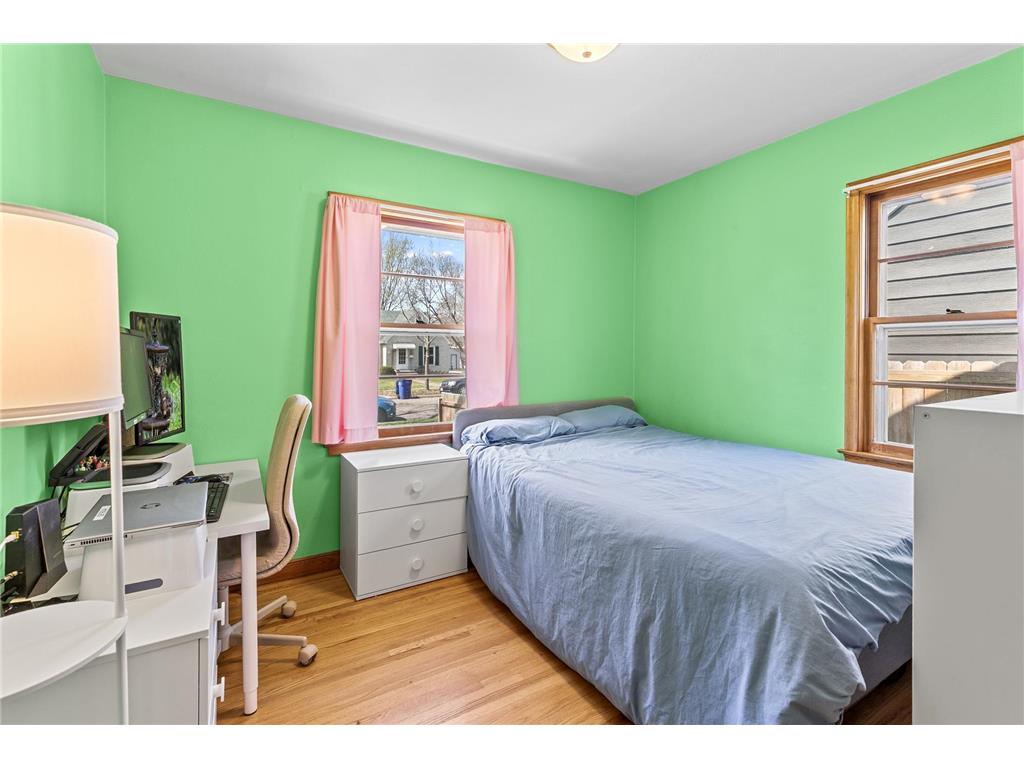 1112 Breen Street Saint Paul MN 55106 7044844 image13