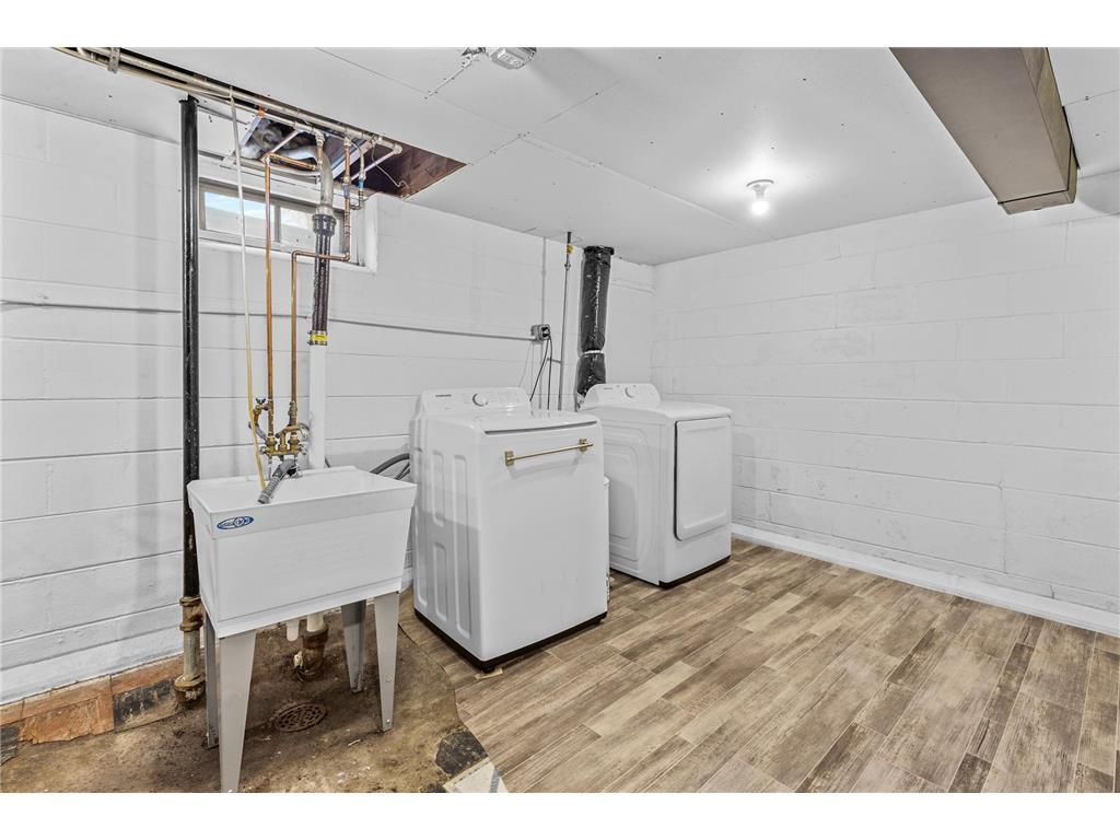 1112 Breen Street Saint Paul MN 55106 7044844 image25
