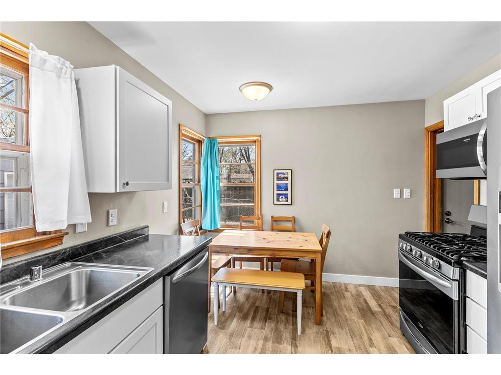 1112 Breen Street Saint Paul MN 55106 7044844 image8