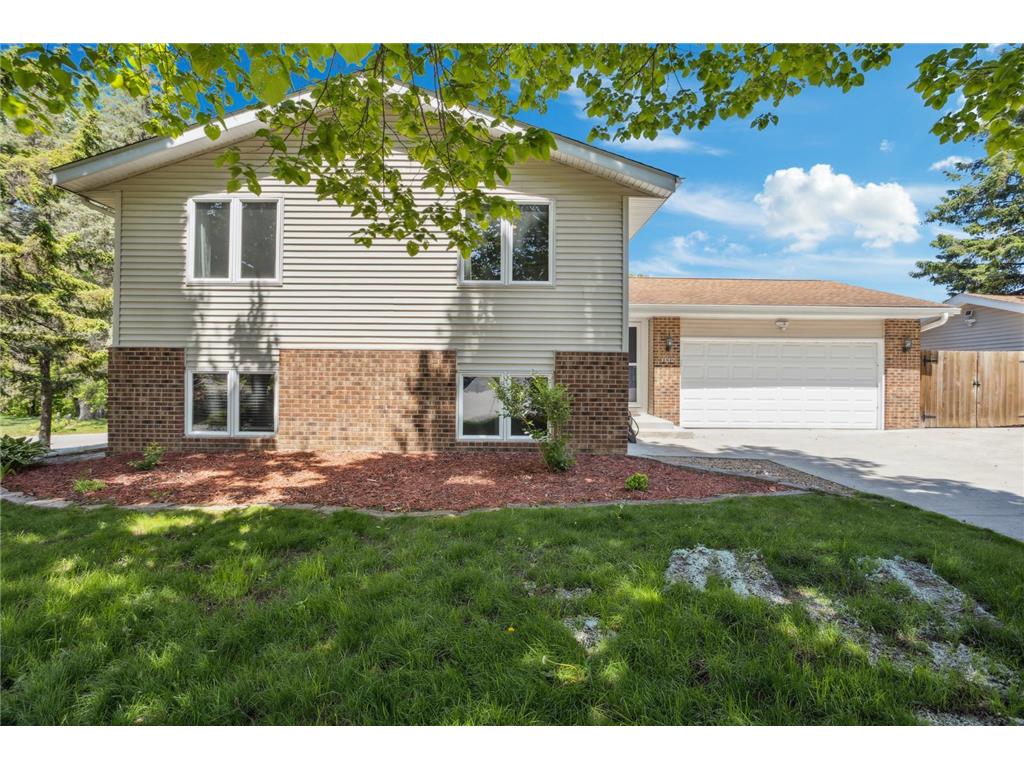 1112 Gabbert Circle Eagan MN 55123 6711081 image1