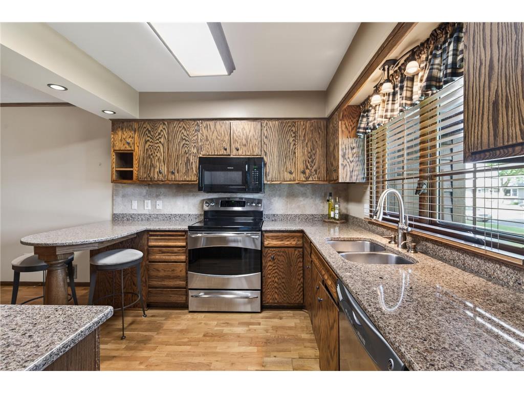1112 Lyn Way Hastings MN 55033 7083022 image10