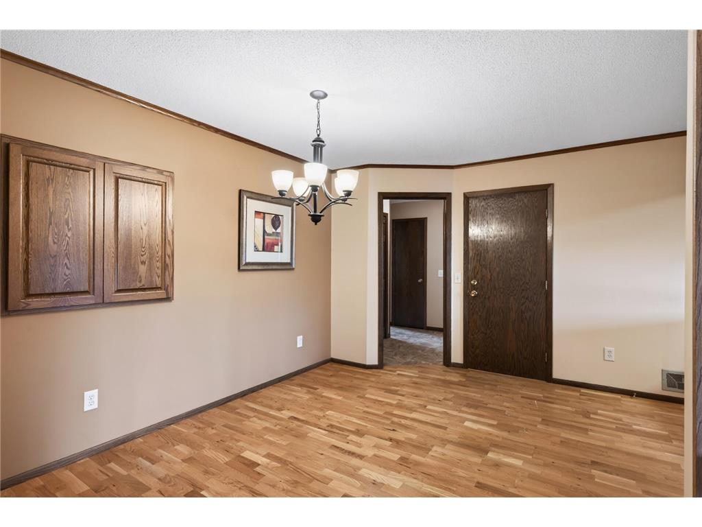 1112 Lyn Way Hastings MN 55033 7083022 image12