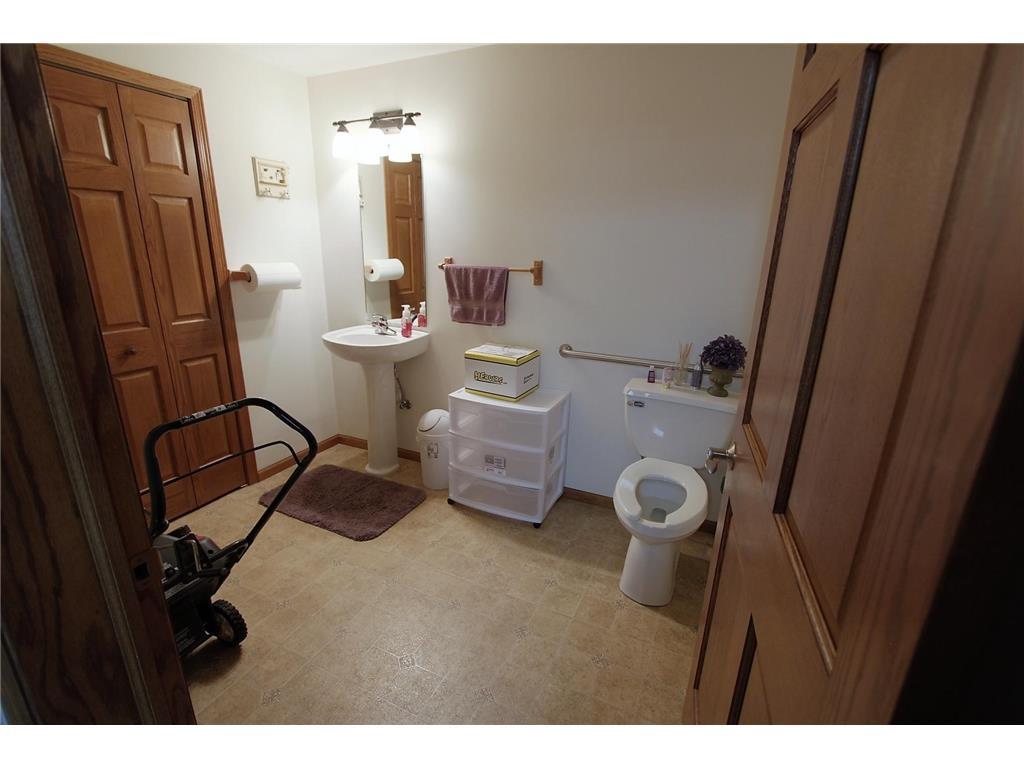 1112 Main Street Red Wing MN 55066 6732092 image13