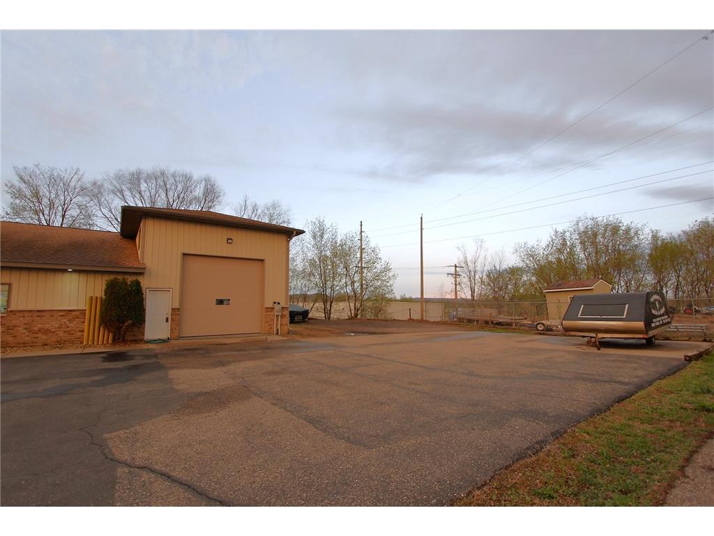 1112 Main Street Red Wing MN 55066 6732092 image5