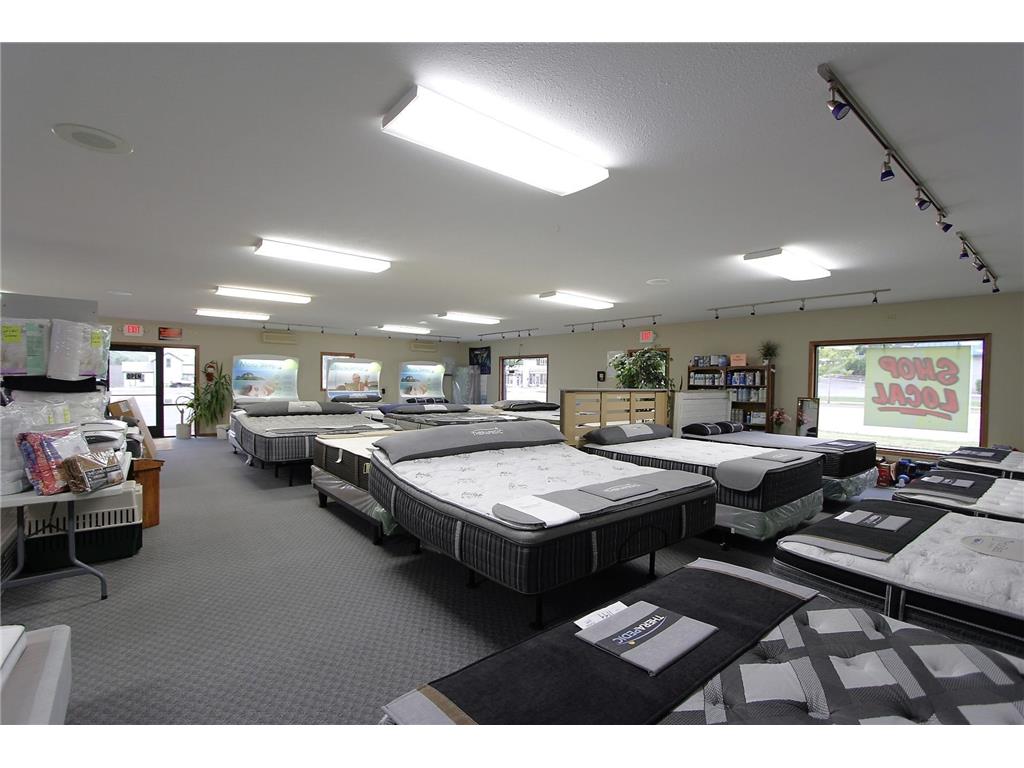 1112 Main Street Red Wing MN 55066 6732092 image9