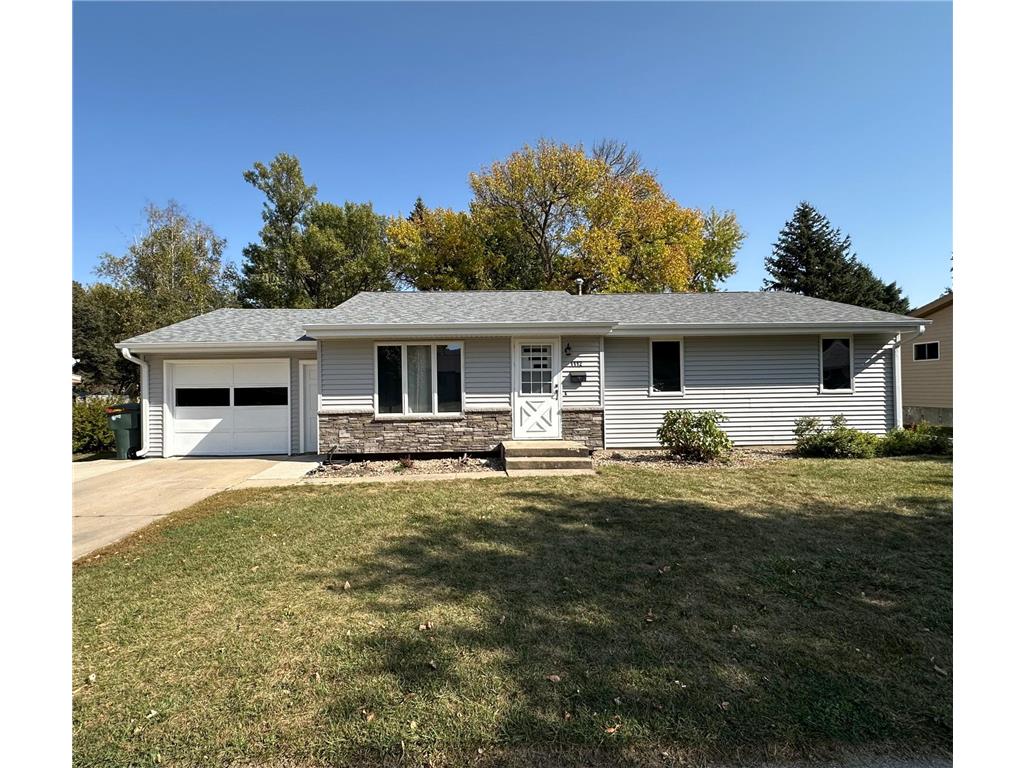 1112 N Lindale Street Luverne MN 56156 6615219 image1