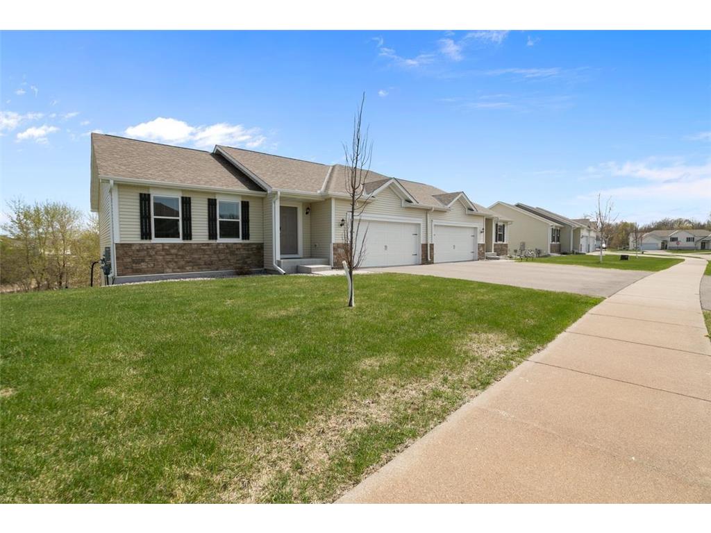 1112 Natalie Avenue Montrose MN 55363 6786016 image1