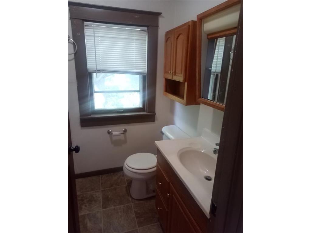 1112 S Barstow Street Eau Claire WI 54701 7030406 image11