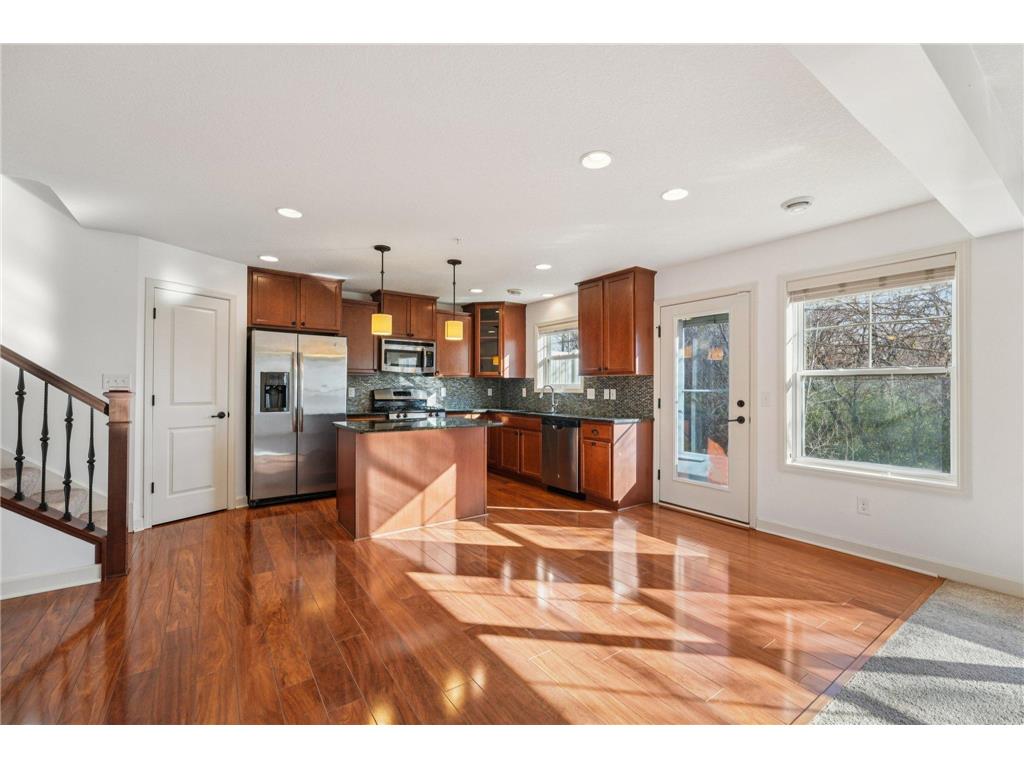 1112 Station Trail Eagan MN 55123 6815836 image13