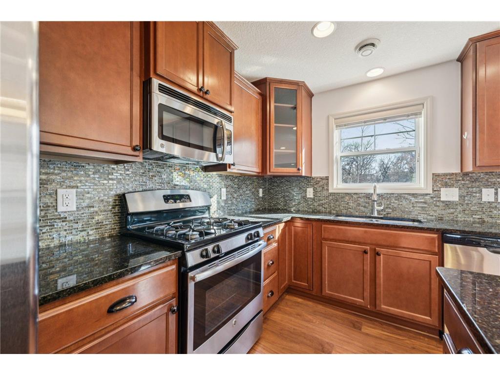 1112 Station Trail Eagan MN 55123 6815836 image19