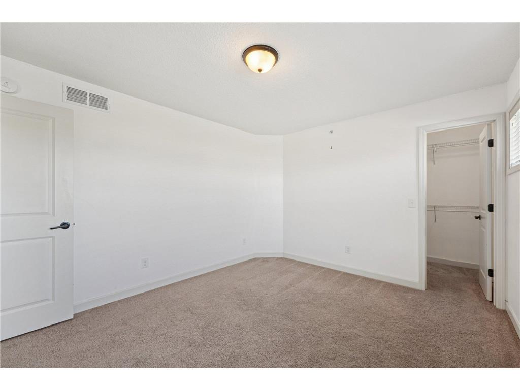 1112 Station Trail Eagan MN 55123 6815836 image29