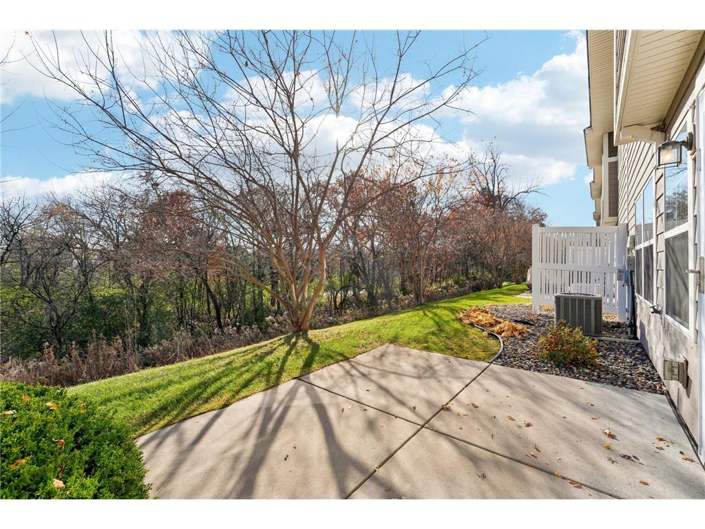 1112 Station Trail Eagan MN 55123 6815836 image39