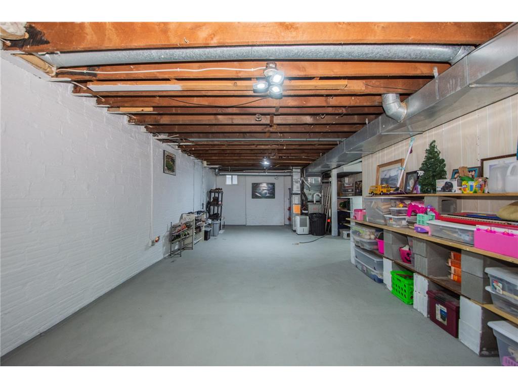 1112 University Drive S Fargo ND 58103 6811749 image42