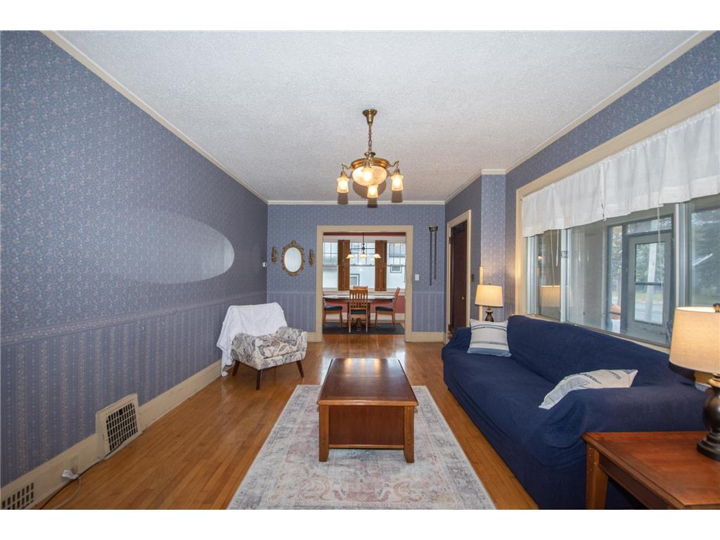 1112 University Drive S Fargo ND 58103 6811749 image9