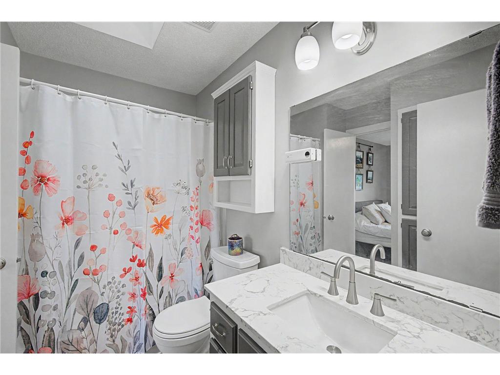 11120 Hampshire Court E Champlin MN 55316 7092666 image16