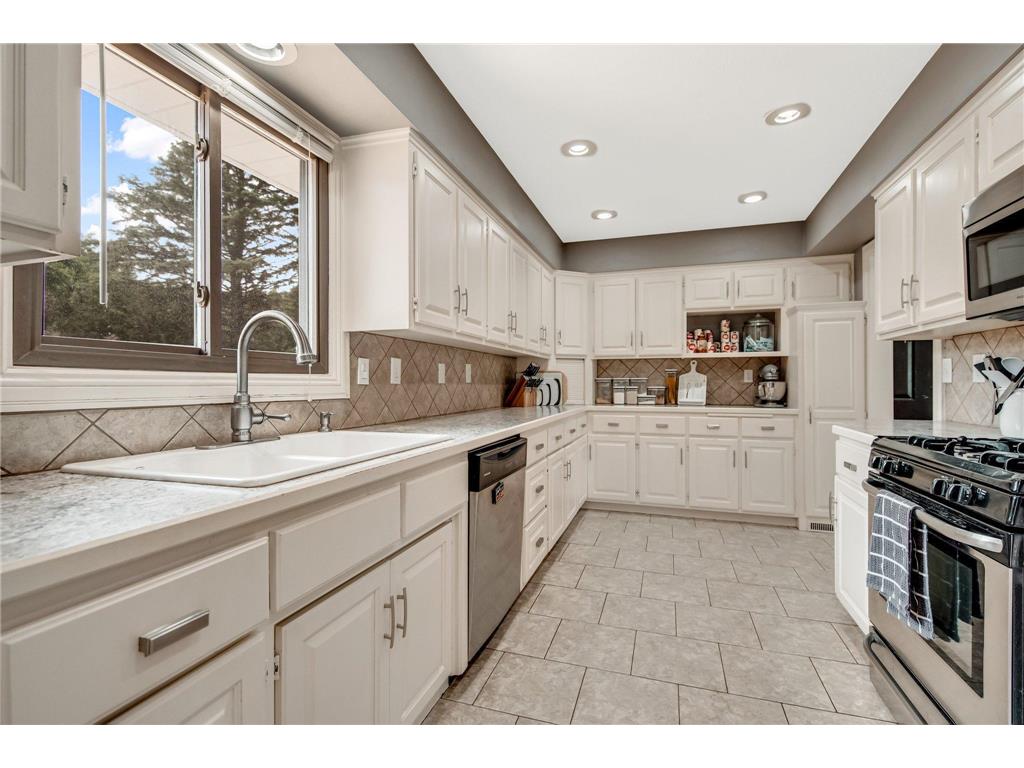 11121 130th Avenue N Dayton MN 55327 6418154 image1