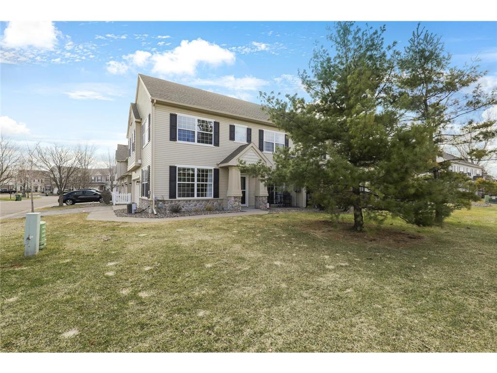 11122 Aberdeen Street NE #H Blaine MN 55449 7020613 image1