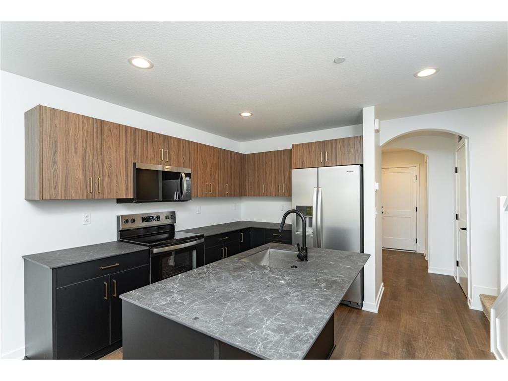 1113 Century Village Lane NE Rochester MN 55906 6690336 image1