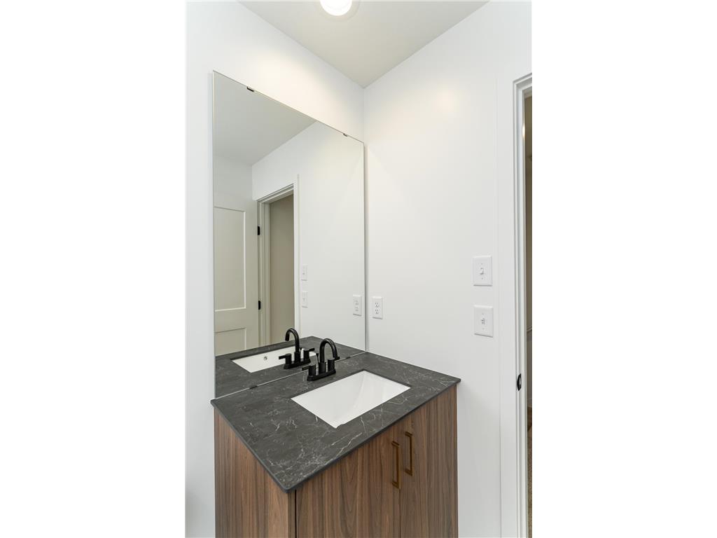 1113 Century Village Lane NE Rochester MN 55906 6690336 image16