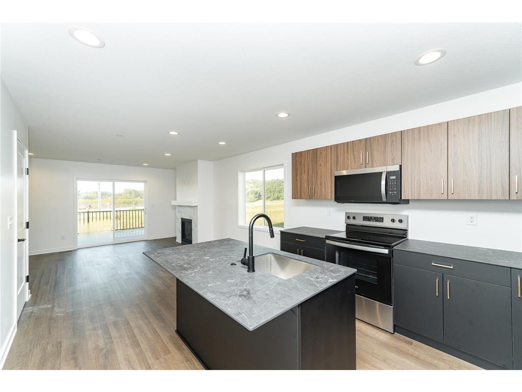 1113 Century Village Lane NE Rochester MN 55906 6690336 image4