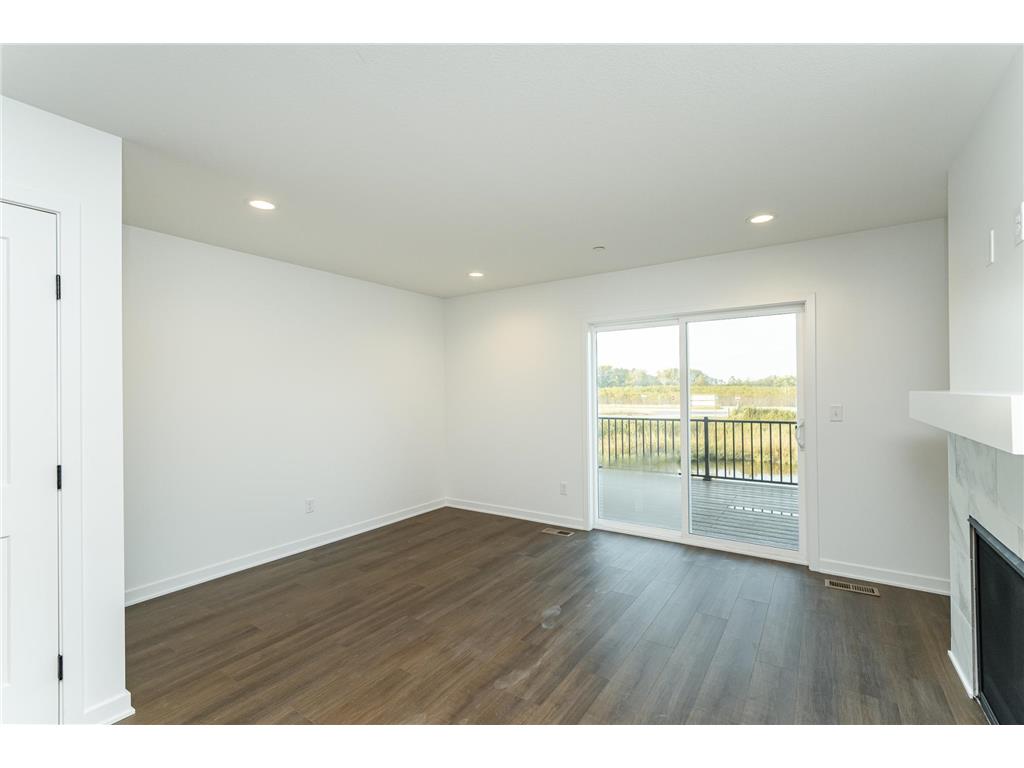 1113 Century Village Lane NE Rochester MN 55906 6690336 image7